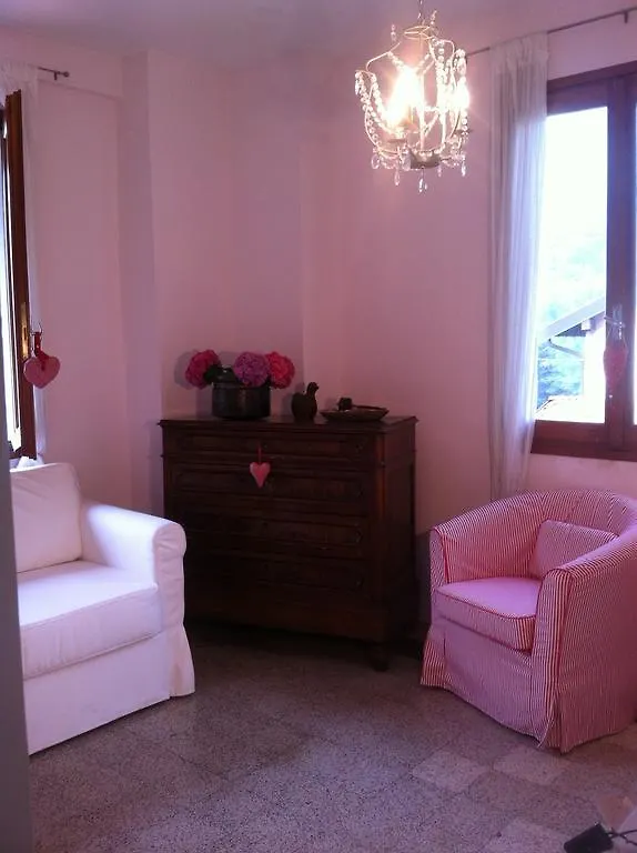 Sweet Home Faggeto Lario 0*,