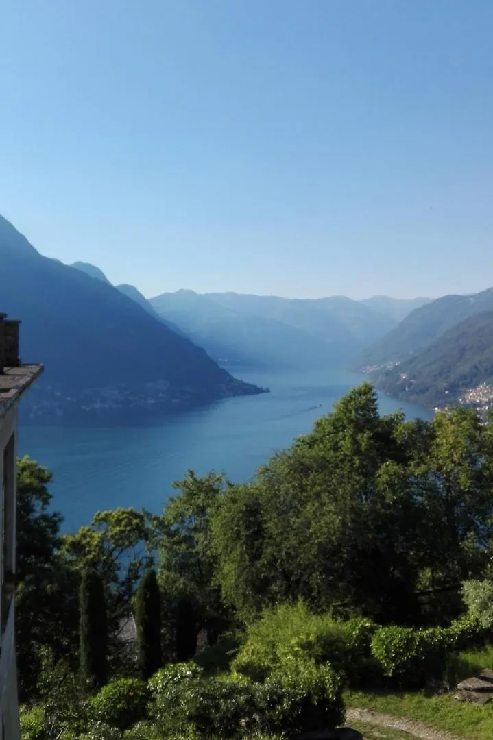 Sweet Home Faggeto Lario 0*,