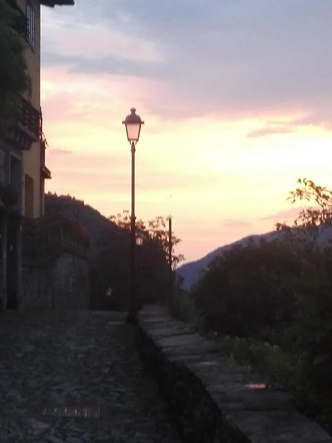 Sweet Home Faggeto Lario 0*,  Italy